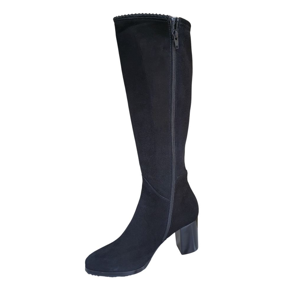 418057 Camoscio nero